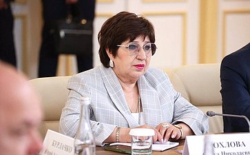 Встреча Председателя СФ Валентины Матвиенко и Председателя Совета Республики Национального собрания Республики Беларусь Натальи Кочановой с руководителями органов государственной власти субъектов Российской Федерации и регионов Республики Беларусь