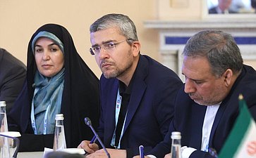 Валентина Матвиенко провела встречу с Председателем Собрания Исламского Совета Исламской Республики Иран Мохаммадом Багером Галибафом