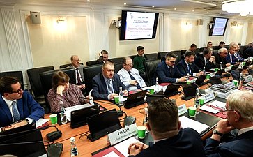 Круглый стол на тему «Решающая роль в Победе над гитлеровской Германией как одна из основ международного статуса России. Против покушений на историческую правду»
