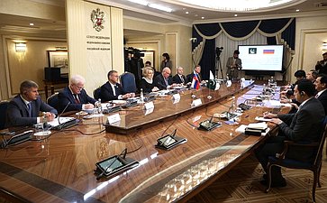 Встреча Председателя Совета Федерации Валентины Матвиенко с Председателем Сената Парламента Исламской Республики Пакистан Юсуфом Разой Гилани