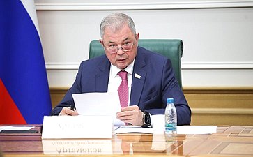 Анатолий Артамонов