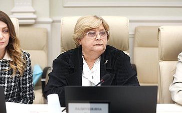 Круглый стол на тему «Права потребителей при оказании платных образовательных услуг»