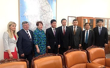 Визит делегации Комитета Совета Федерации по бюджету и финансовым рынкам в Республику Корея