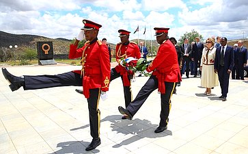 Посещение Мемориального комплекса памяти борцов за независимость Намибии «Акр героев»