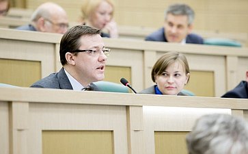 Д. Азаров 371-е заседание Совета Федерации