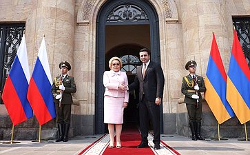 Встреча делегации Совета Федерации с Председателем Национального Собрания Республики Армения Аленом Симоняном