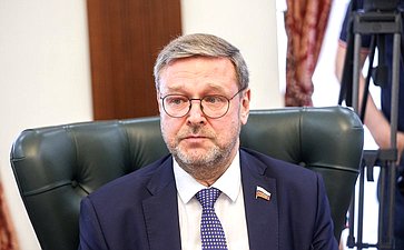 Константин Косачев