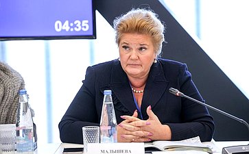 X Парламентский форум «Историко-культурное наследие России». Секция 3 «Сохранение и продвижение культурных и духовных ценностей Российской Федерации в контексте глобальных вызовов»