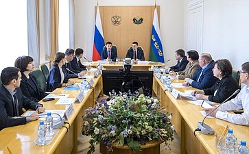 В рамках рабочей поездки в Тюменскую область состоялось совещание Комитета СФ по социальной политике, посвященное промежуточным итогам реализации Федерального закона №522 о приборах учета электроэнергии