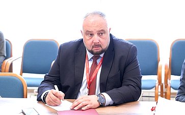 Встреча заместителя Председателя СФ Константина Косачева с заместителем Председателя Национального Народного Собрания Алжирской Народной Демократической Республики. XI Невский международный экологический конгресс
