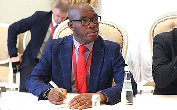 Встреча Валентины Матвиенко с Председателем Сената Республики Бурунди Эммануэлем Синзохагерой