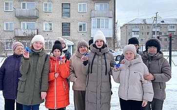 В Татарске детям-сиротам и специалистам здравоохранения и образования в торжественной обстановке были вручены ключи от новых квартир