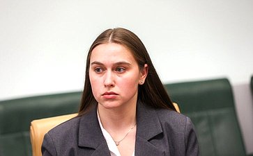 Круглый стол Комитета Совета Федерации по конституционному законодательству и государственному строительству на тему «Правовая помощь в Российской Федерации: развитие цифровых сервисов»