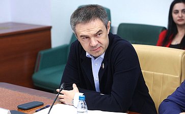 Мурат Хапсироков