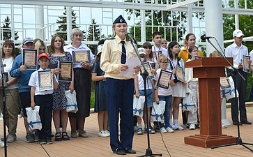 Сергей Рябухин в ходе поездки в регион принял участие в 57-м Всероссийском Пушкинском празднике поэзии в с. Языково Карсунского района