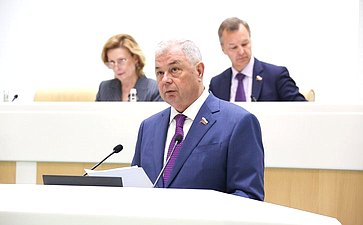 Анатолий Артамонов