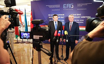 Пресс-подход Николая Журавлева и Юрия Чиханчина