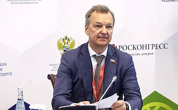 Андрей Яцкин