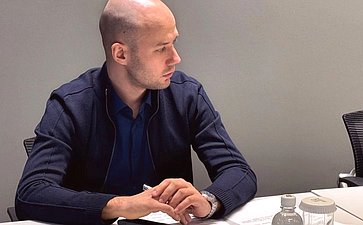 Елена Дягилева провела совещание, темами которого стали действующие преференции для бизнеса в Мурманской области и вектор дальнейшего развития льготных режимов на Дальнем Востоке и в Арктике