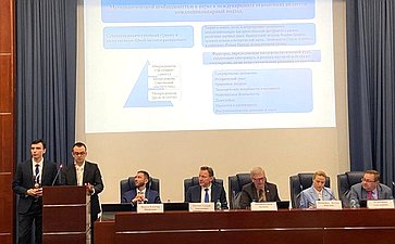 Наталья Никонорова приняла участие в форуме финалистов конкурса молодых международников СНГ имени Громыко