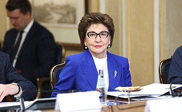 Галина Карелова