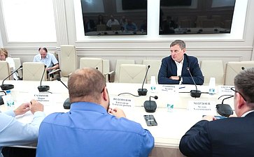 Совещание Комитета СФ по бюджету и финансовым рынкам «По отдельным вопросам администрирования туристического налога»