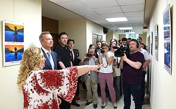 Открытие выставки «Новая реальность глазами юных строителей будущей России»