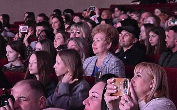 Ольга Бас приняла участие в проведении в ЛНР Республиканского детского конкурса красоты и таланта