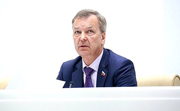 Андрей Яцкин