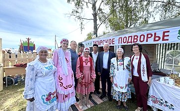 Сергей Мартынов посетил Сабантуй и Пеледыш Пайрем в Параньгинском районе Республики Марий Эл