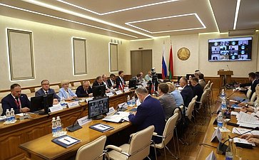 Ольга Щетинина приняла участие в работе совместного заседания Комиссии Парламентского Собрания Союза Беларуси и России по бюджету, налогам и финансовому рынку, Комиссии ПС по экономической политике и Комиссии ПС по промышленности и торговле