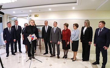 Торжественное открытие в Совете Федерации персональной выставки художника-живописца И. Лысенкова «Матушка Рязань»