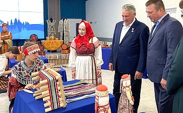 Заместитель Председателя СФ Юрий Воробьев принял участие в мероприятиях юбилейного Х Всероссийского детского фестиваля народной культуры «Наследники традиций»
