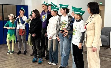 Наталья Котова приняла участие в проведении Экологического турнира Эколят «Удивительное рядом», впервые состоявшегося на ХI Невском международном экологическом конгрессе