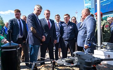 Командировка первого заместителя Председателя Совета Федерации Владимира Якушева в Ханты-Мансийский автономный округ – Югра