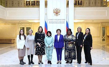 Встреча заместителя Председателя Совета Федерации Галины Кареловой с представителями «Женской двадцатки» (W20)
