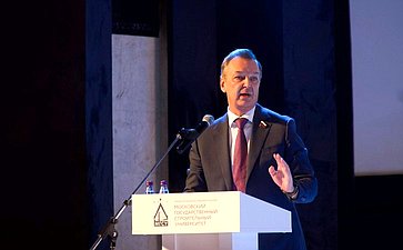 А. Яцкин отметил работу Единого заказчика в сфере строительства по реализации национальных проектов и восстановлению социальной инфраструктуры