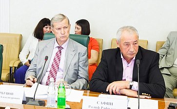 Заседание комитета СФ по аграрно-продовольственной политике-9 горбунов и Сафин