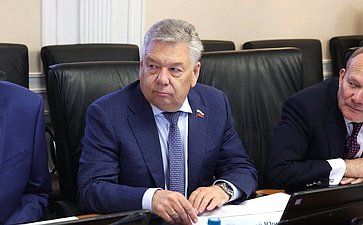 Николай Воробьев