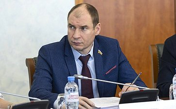 Дмитрий Перминов
