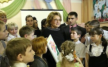 Рабочая поездка в Приморский край, посещение детского дома, 2013