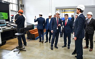 В рамках выездного совещания в Барнауле сенаторы посетили технопарк «Компонент»