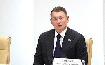 Александр Двойных
