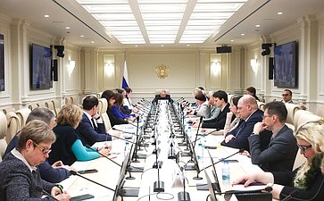 Круглый стол Комитета СФ по аграрно-продовольственной политике и природопользованию «Наука и образование для нужд агропромышленного комплекса: проблемы и перспективы»