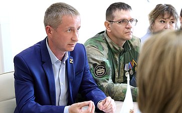 Во Владимире парламентарии посетили филиал Государственного фонда поддержки участников специальной военной операции «Защитники Отечества», где прошла конструктивная беседа с участниками СВО и членами их семей