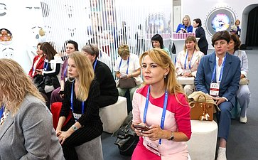 Диалог /встреча с блогерами «Демография и медиа: формируем будущее вместе». VI Форум социальных инноваций регионов