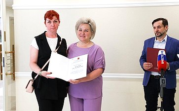 Презентация выставки работ наставников победителей Всероссийского художественного конкурса «Жизнь деленная на граммы»