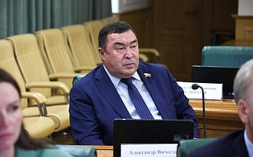 Александр Новьюхов