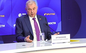 В пресс-центре медиагруппы «Россия сегодня» состоялась пресс-конференция председателя Комитета СФ по бюджету и финансовым рынкам Анатолия Артамонова, на которой подведены итоги работы Комитета в весеннюю сессию