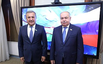 Российские сенаторы приняли участие в работе миссий международных наблюдателей на выборах Президента Узбекистана